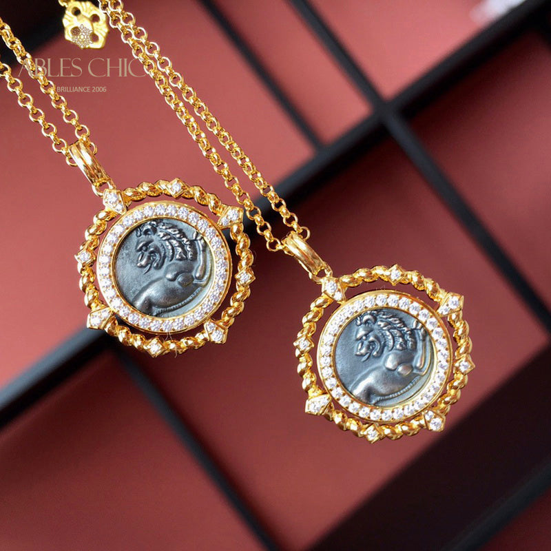 Collier de pièces de monnaie antiques retournées 5982