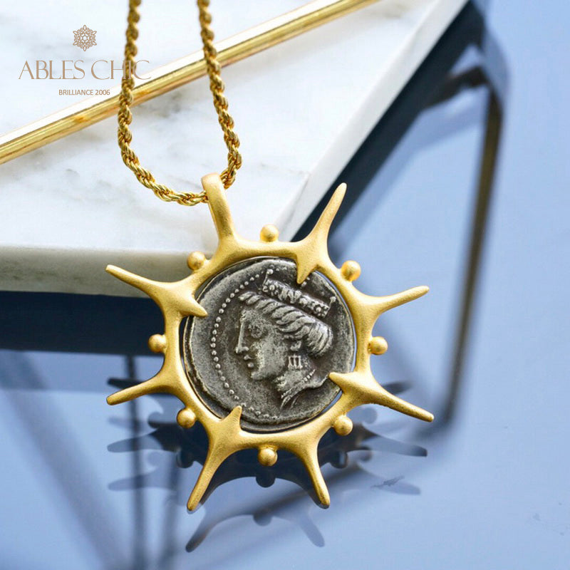 Collier de sculptures romaines antiques 5799