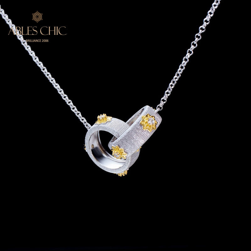 Collier avec anneaux entrelacés à motif en soie 5861