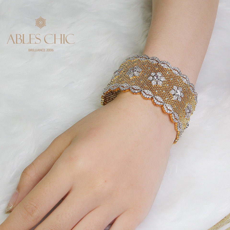 Bracelet Floral en Dentelle Aérée 5164