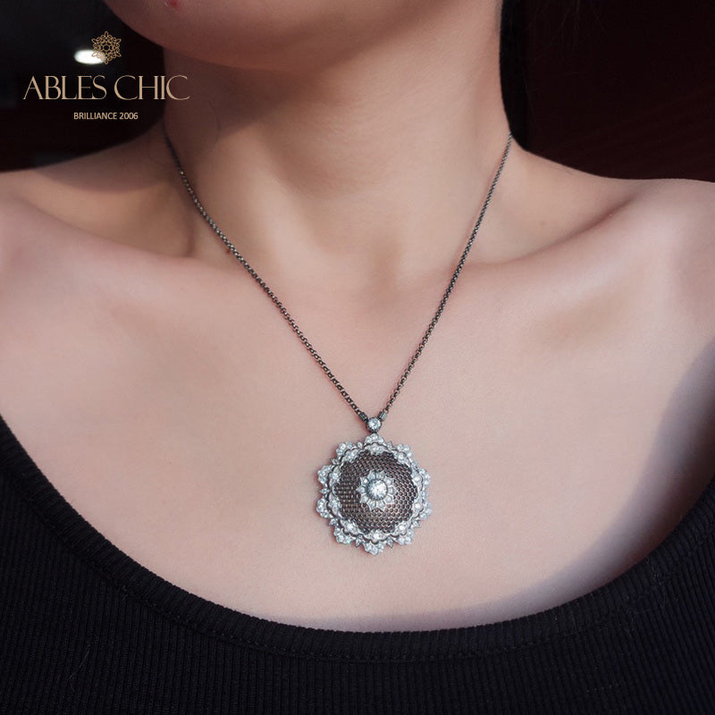 Pendentif Floral en Filigrane de Dentelle 6133