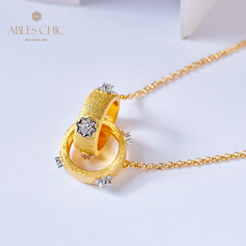 Collier avec anneaux entrelacés à motif en soie 5861