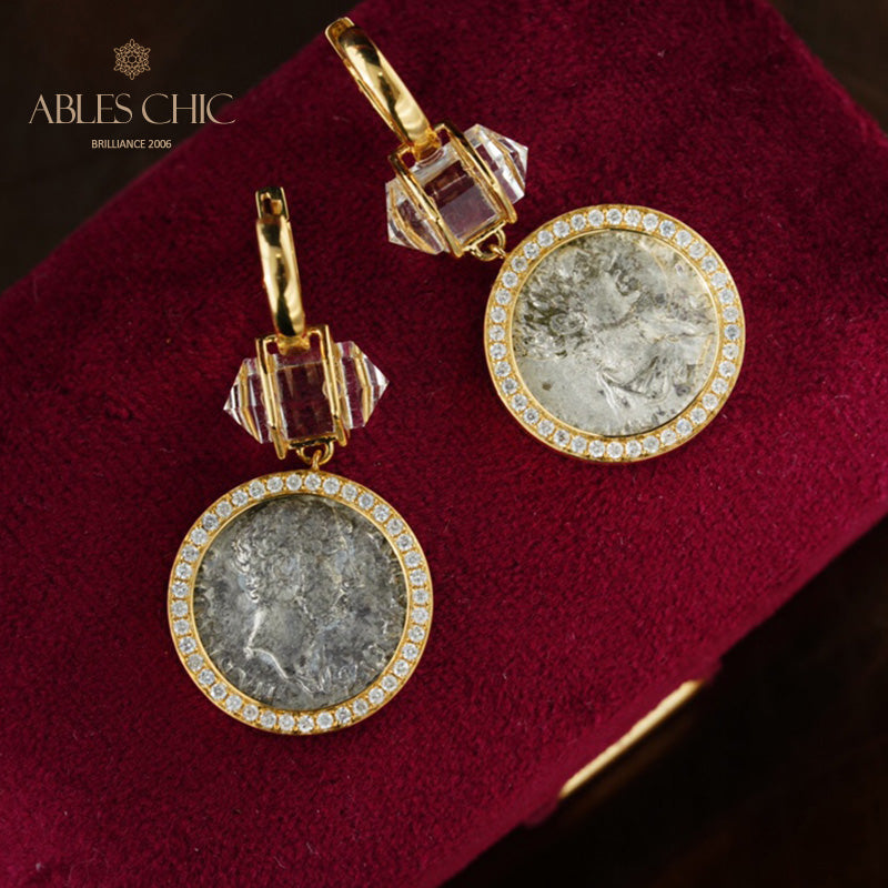 Boucles d'oreilles médaillon halo de diamants