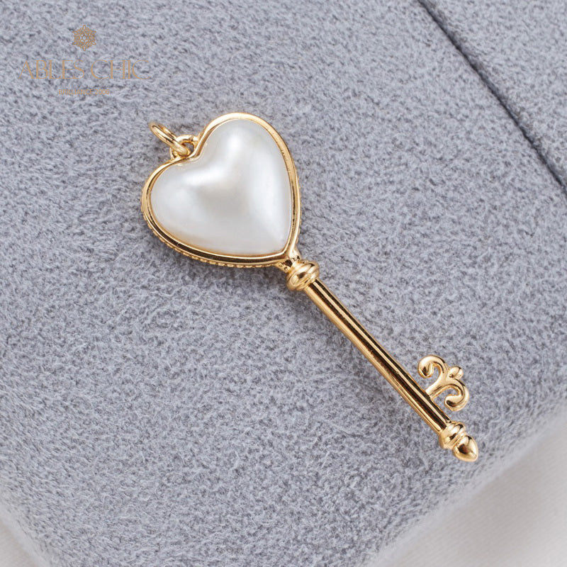 Pendentif Clé Perle Coeur Mabe 5840