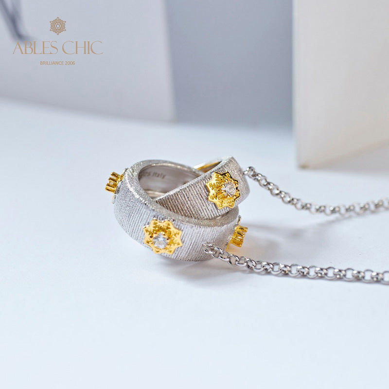 Collier avec anneaux entrelacés à motif en soie 5861