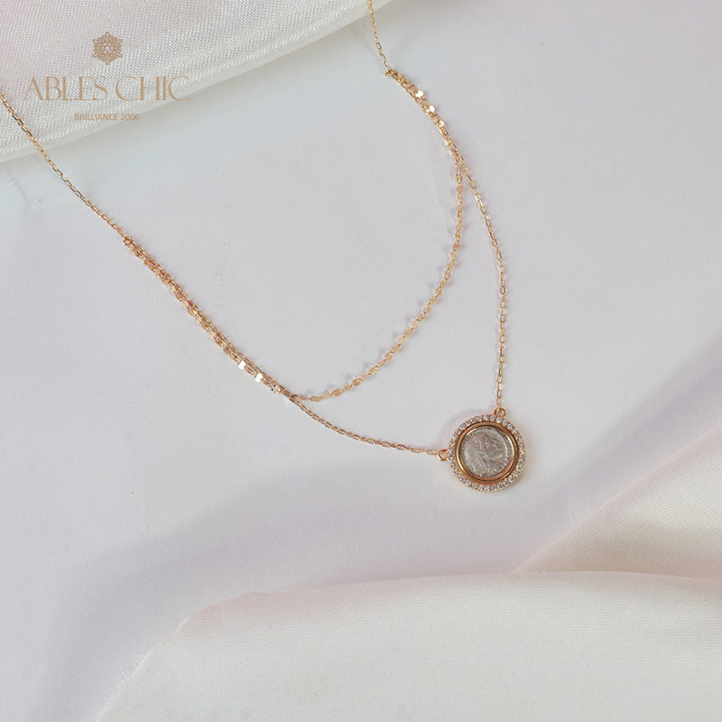 Collier médaillon réversible grec