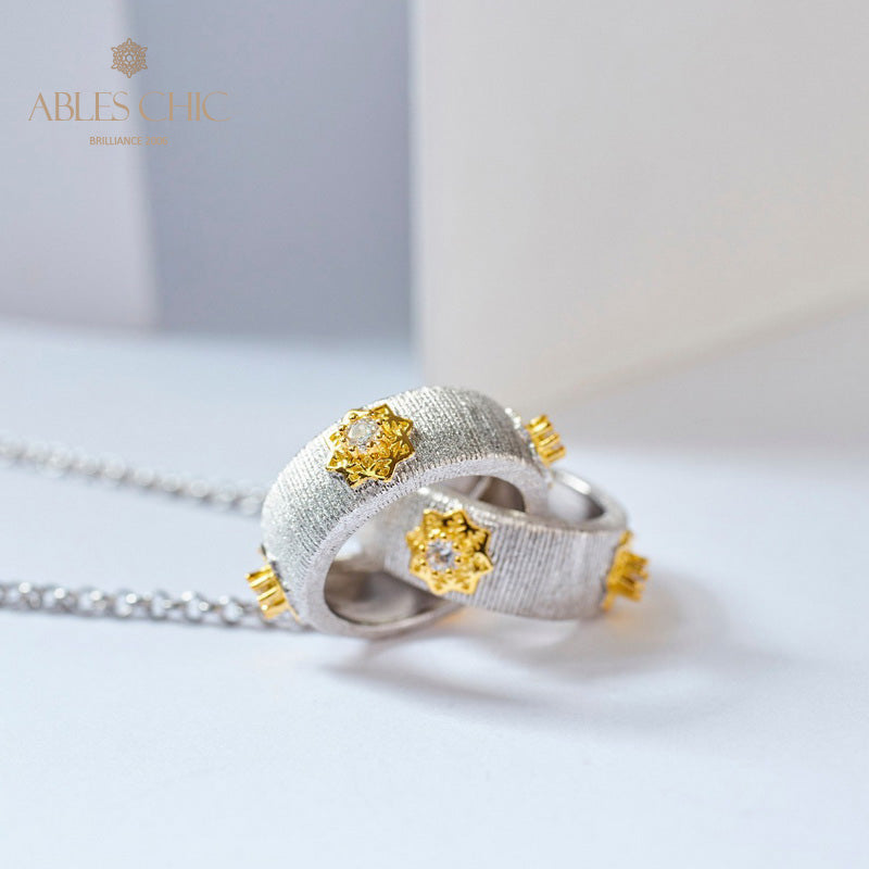 Collier avec anneaux entrelacés à motif en soie 5861