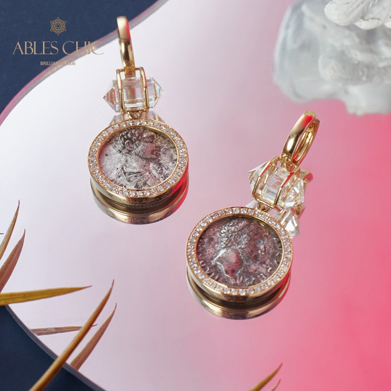 Boucles d'oreilles médaillon halo de diamants