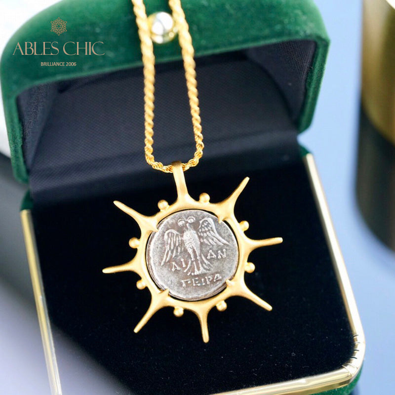 Collier de sculptures romaines antiques 5799