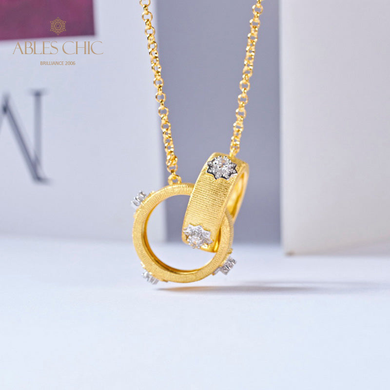 Collier avec anneaux entrelacés à motif en soie 5861