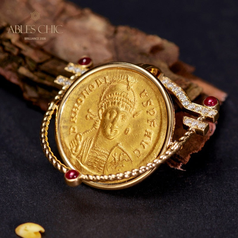 Pendentif médaillon d’artefact byzantin uniquement
