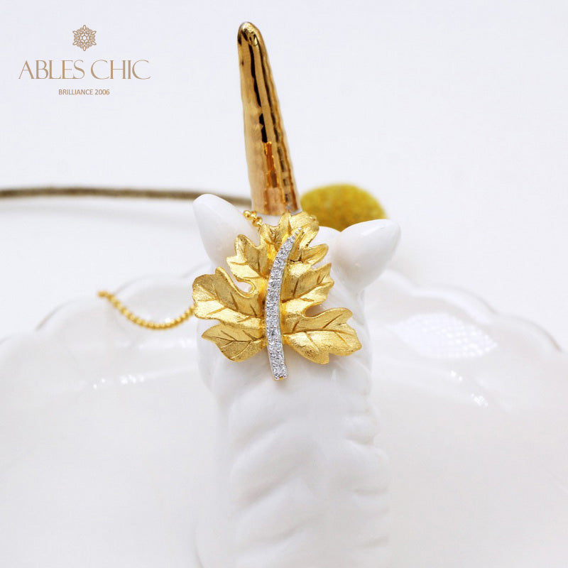 Pendentif feuille d'érable mat 5412