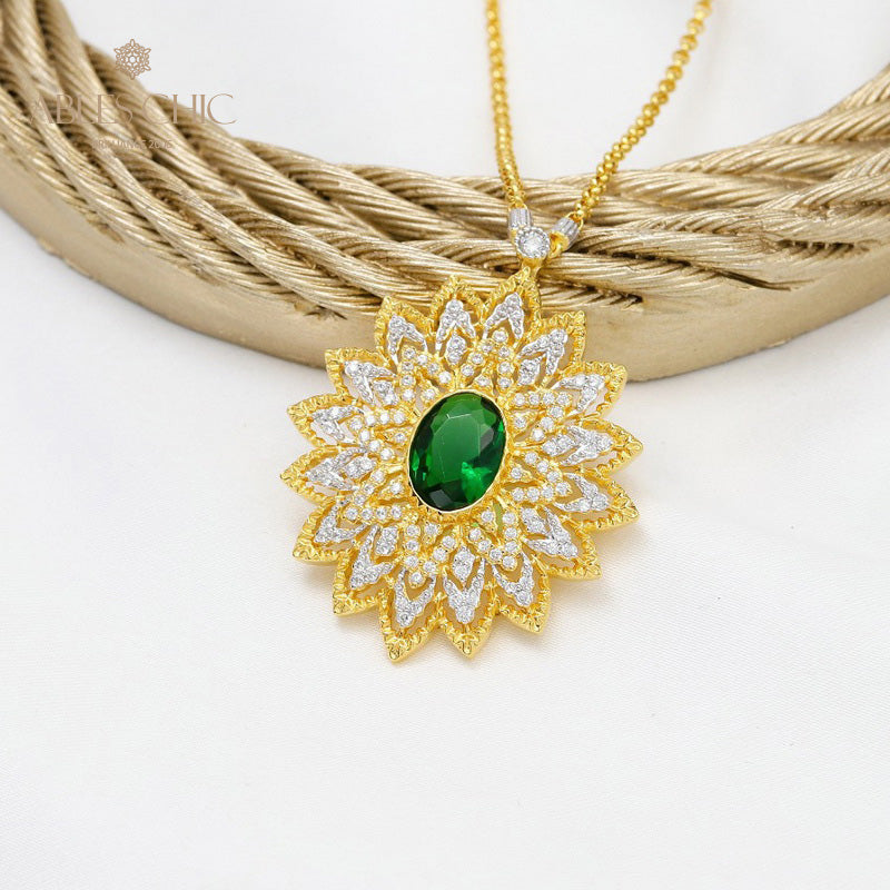 Collier en filigrane en forme de larme de dentelle 5667