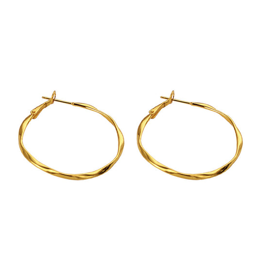 Boucles d'oreilles créoles en fil torsadé E1043