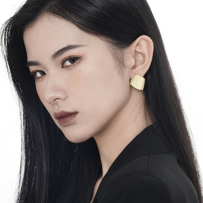 Boucles d'Oreilles Courbes Asymétriques E1038 1 Pièce