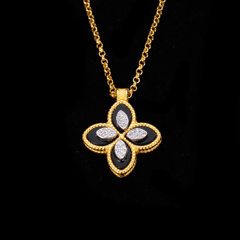 Collier Trèfle Coquillage 6167