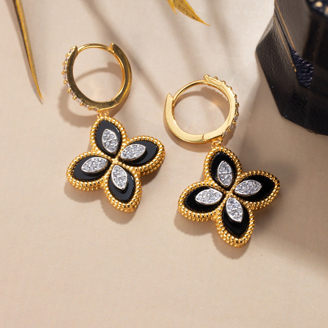 Boucles d'oreilles pendantes trèfle 6170