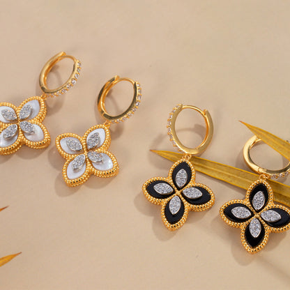 Boucles d'oreilles pendantes trèfle 6170
