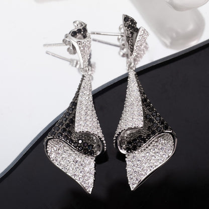 Boucles d'oreilles géométriques pavées 6181