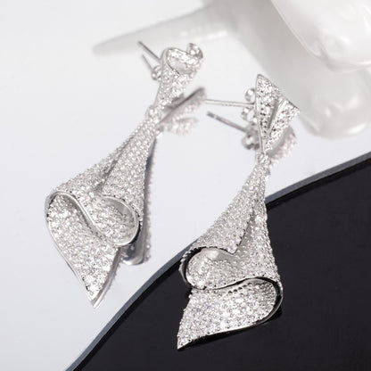 Boucles d'oreilles géométriques pavées 6181