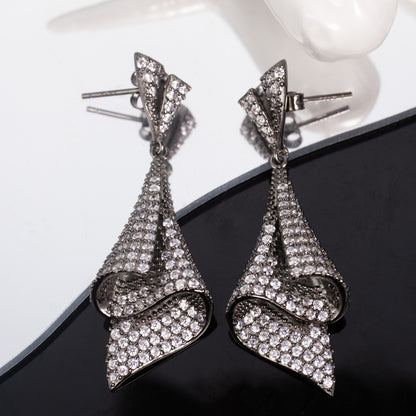 Boucles d'oreilles géométriques pavées 6181