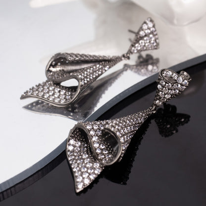 Boucles d'oreilles géométriques pavées 6181