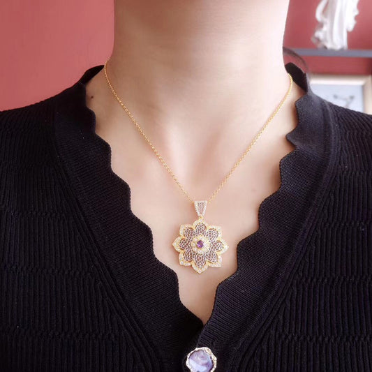 Collier de fleurs aériennes 6190