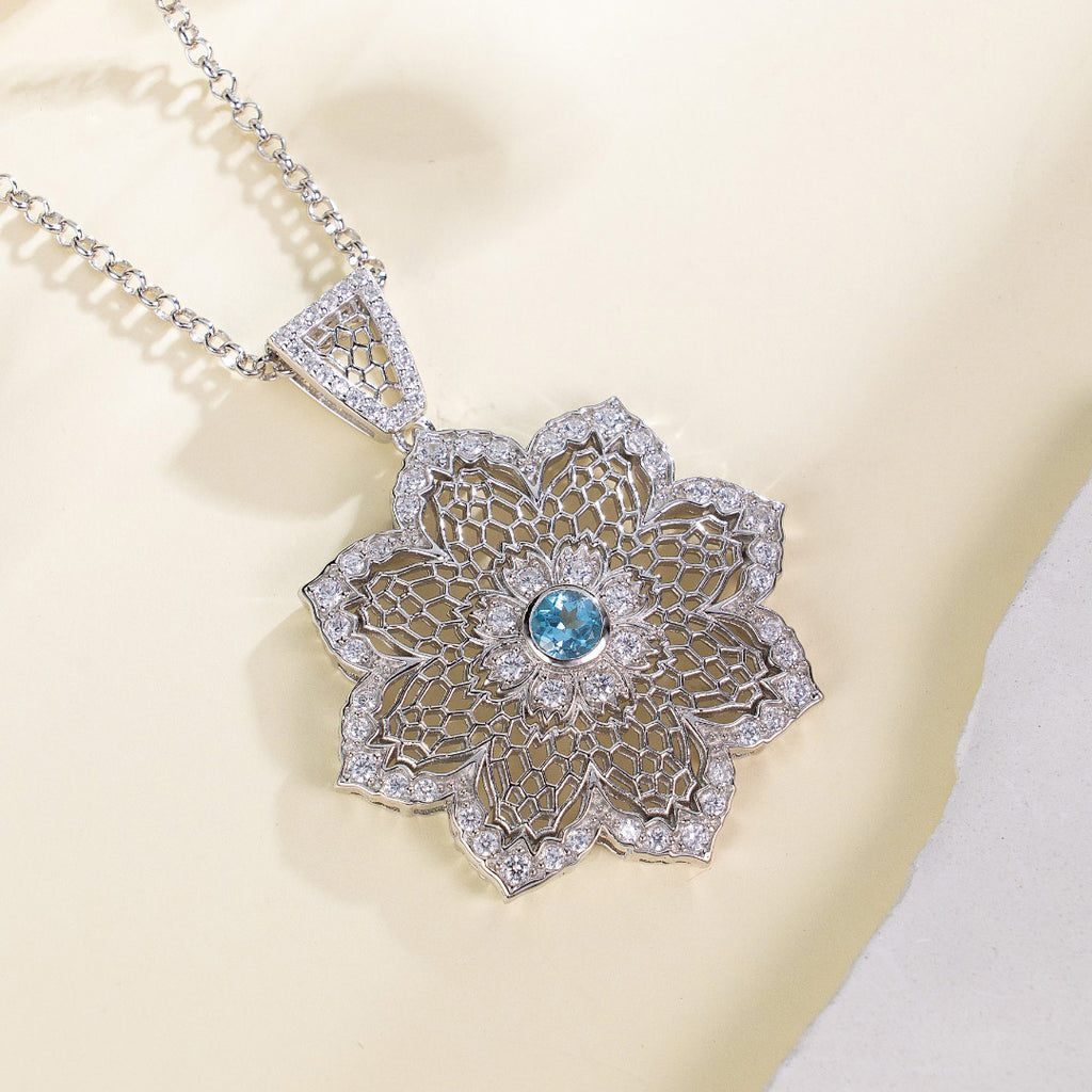 Collier de fleurs aériennes 6190