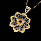 Collier de fleurs aériennes 6190