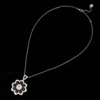 Collier de fleurs aériennes 6190