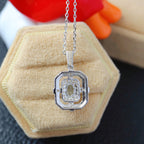 Collier classique avec accents de topaze 6215