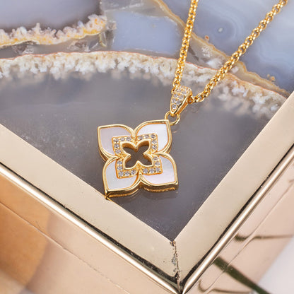 Collier Trèfle en Nacre 6227
