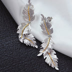 Boucles d'oreilles soyeuses à longues feuilles 6239