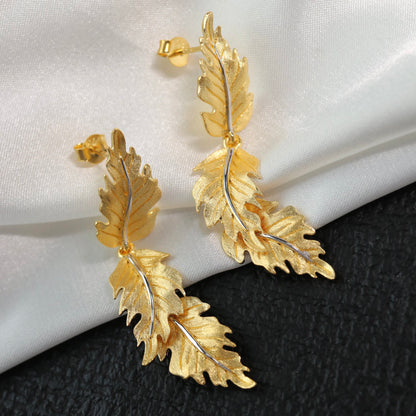 Boucles d'oreilles soyeuses à longues feuilles 6239