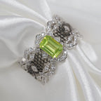 Bague en dentelle avec pierres précieuses naturelles 6305