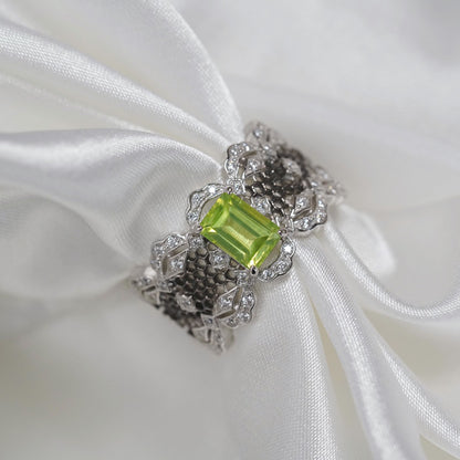 Bague en dentelle avec pierres précieuses naturelles 6305