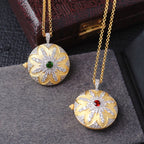 Pendentif médaillon fleur soyeuse 6401