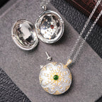 Pendentif médaillon fleur soyeuse 6401