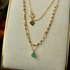 Collier en forme de larme d'émeraude naturelle 6415
