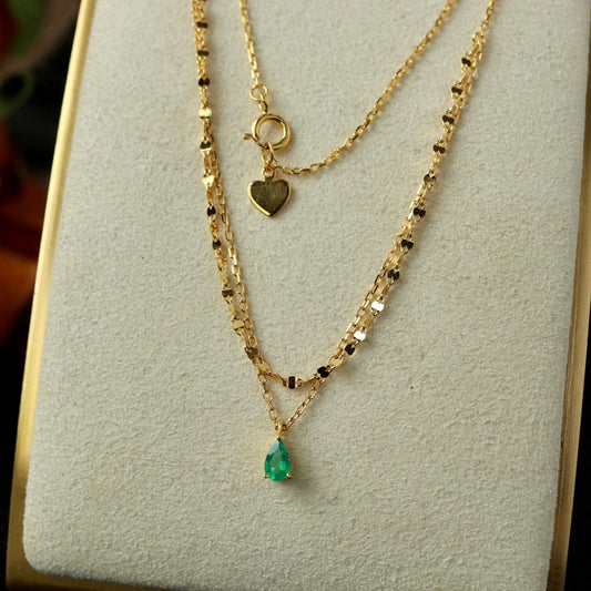 Collier en forme de larme d'émeraude naturelle 6415