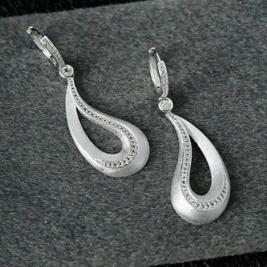 Boucles d'oreilles pendantes irrégulières mates 6417