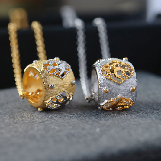 Collier à anneaux larges ajourés 6437