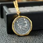 Collier ondulé de pièce de monnaie grecque 6444