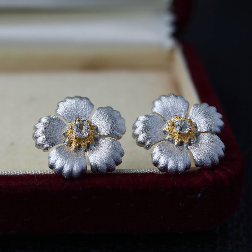 Boucles d'oreilles fleurs soyeuses 6449