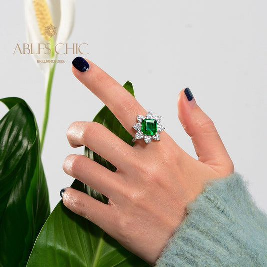 Bague fleur émeraude de laboratoire R0883