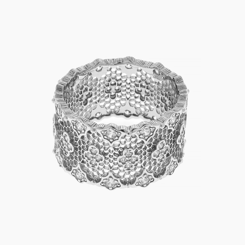 Floral Clusters Mesh Ring