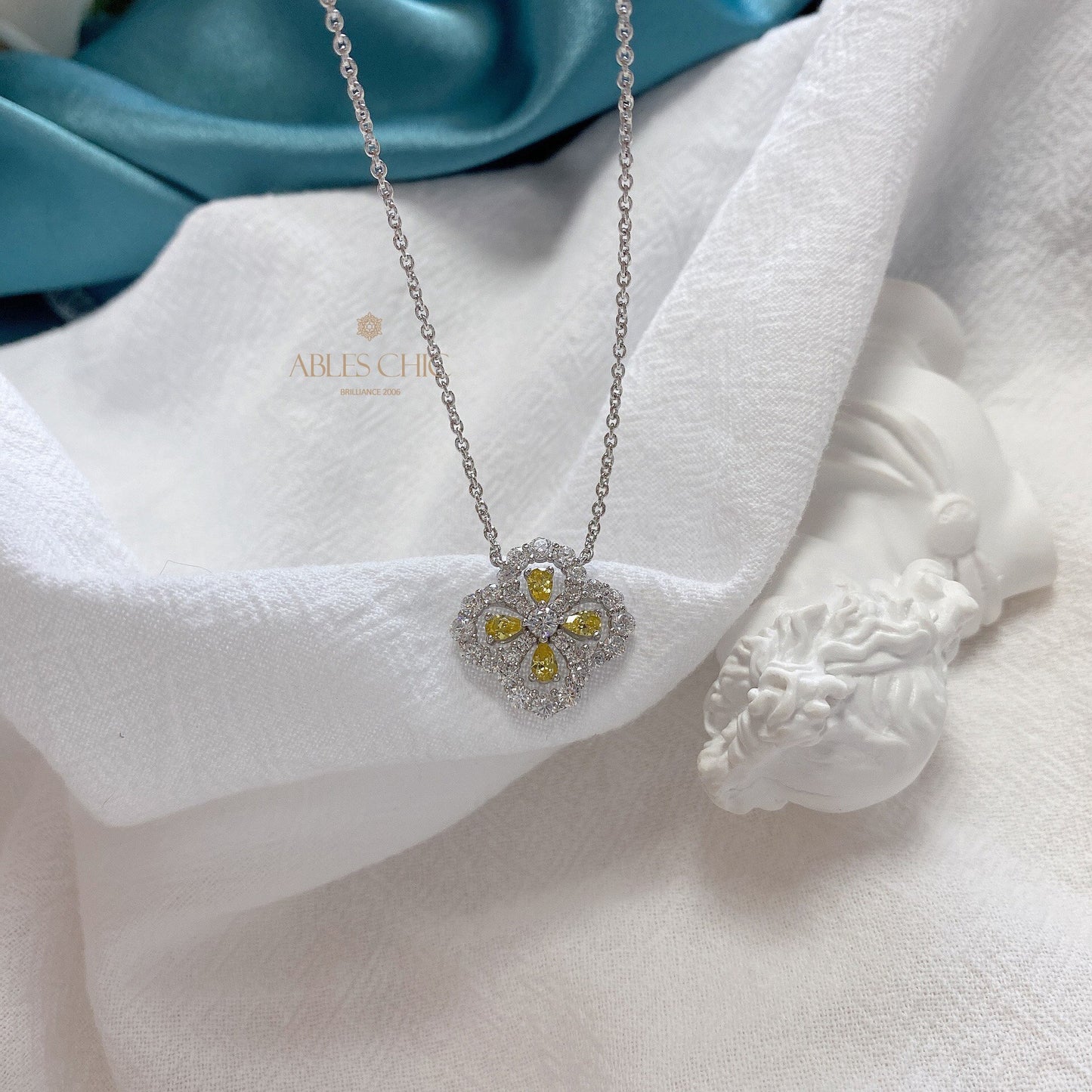 Pendentif Trèfle Béryl P0682