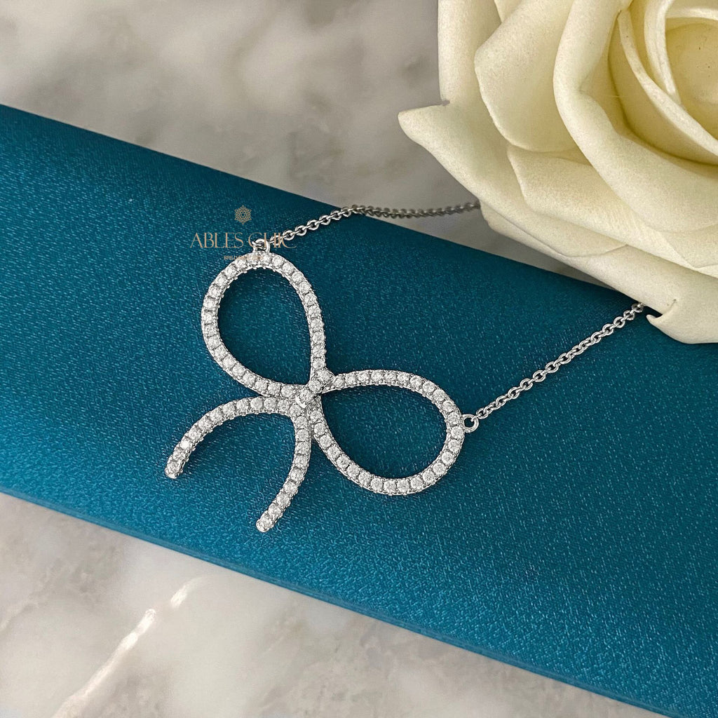Collier pendentif papillon pavé P0733