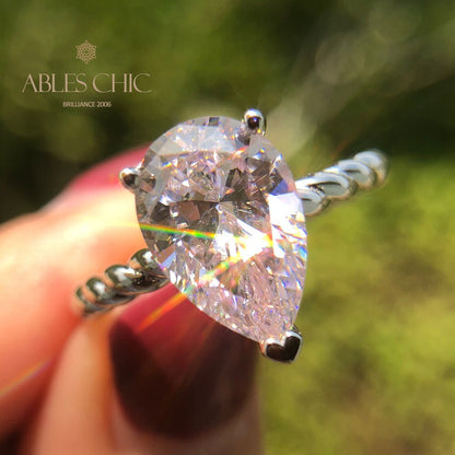 Bague de fiançailles solitaire avec pierres précieuses R0892