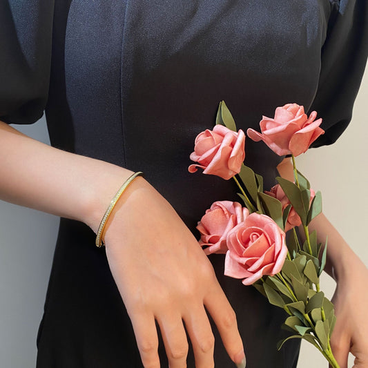 Bracelet ouvert étroit pavé B0880